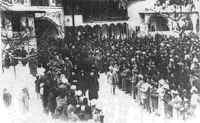 Görsel 1. 9 Aralıq Dekabr 1917 tarihinde Qurultaynıñ Hansarayda açılışı