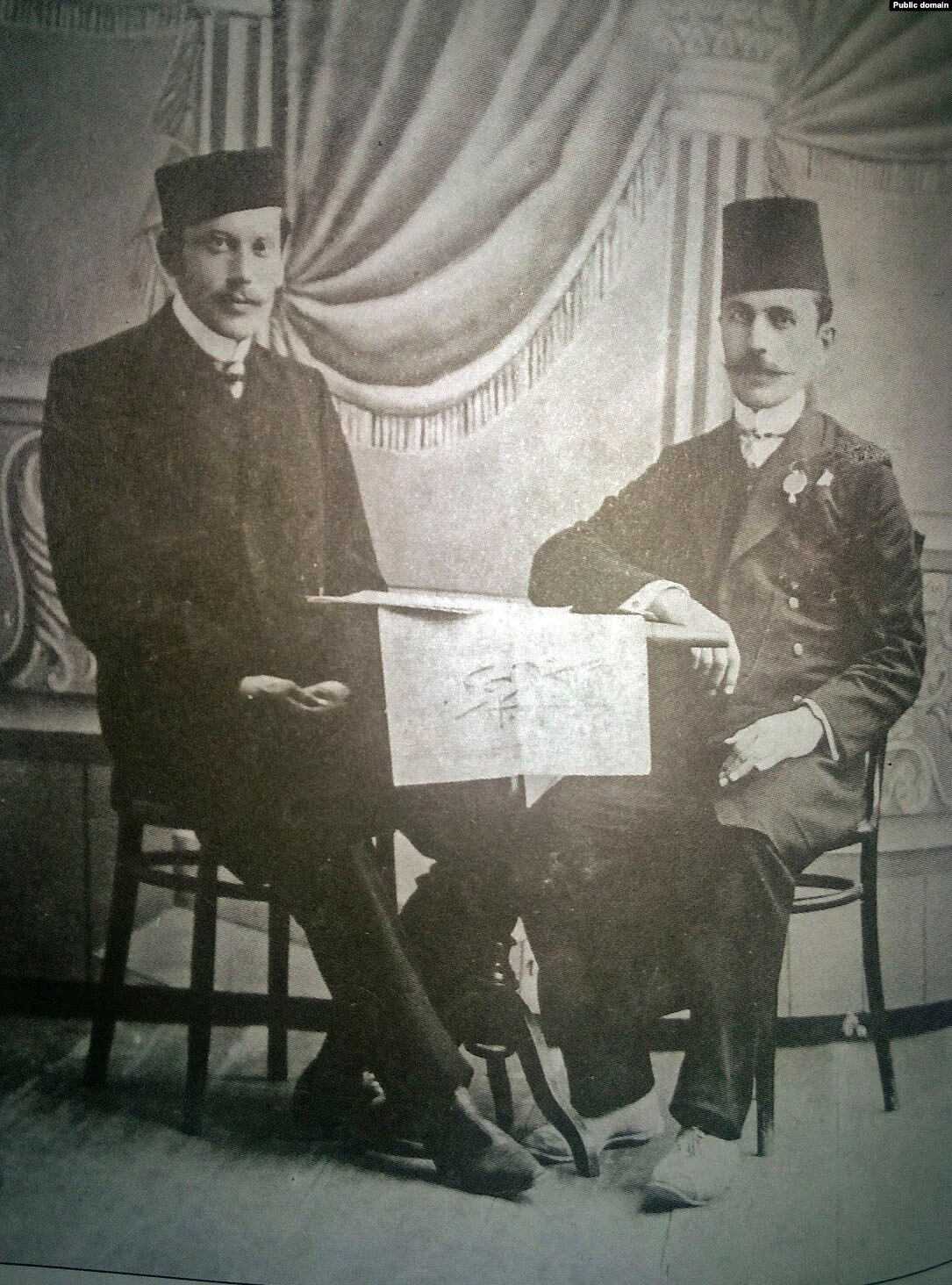 Görsel 4. Abrüşeid Mediyev ve Hasan Sabri Ayvaz